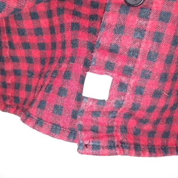 Plaid Button down - Picture 4 of 6